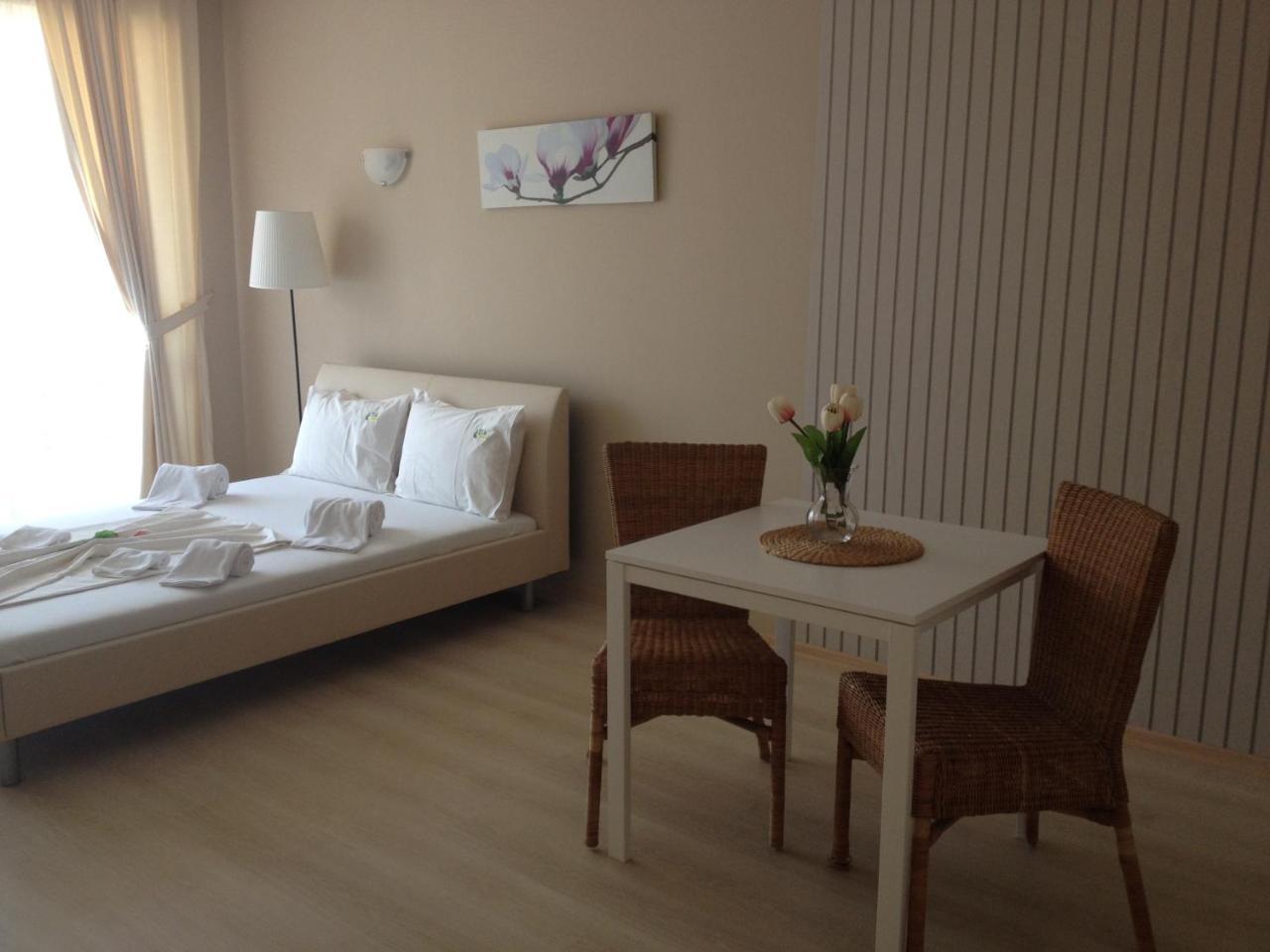 Apartments Atia チェルノモレツ エクステリア 写真