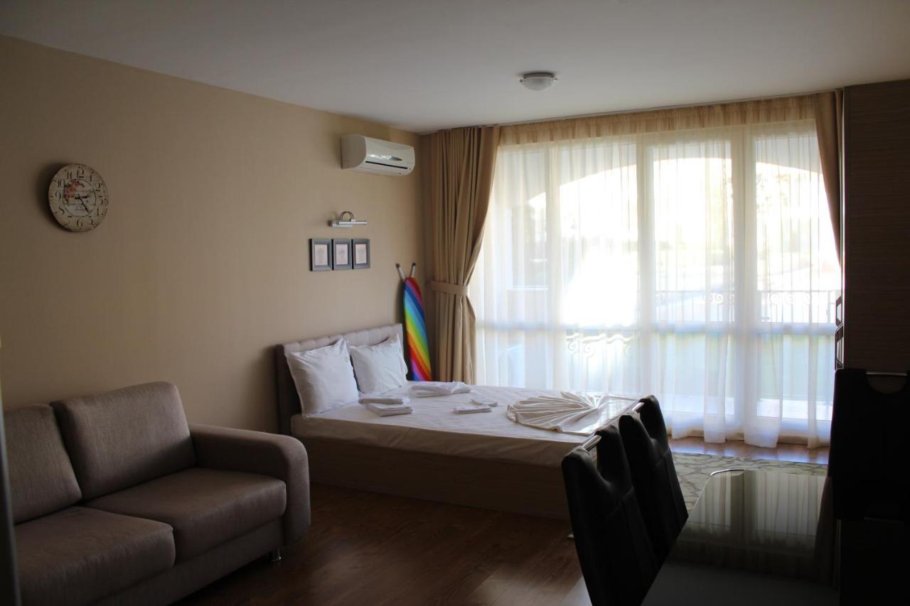 Apartments Atia チェルノモレツ エクステリア 写真